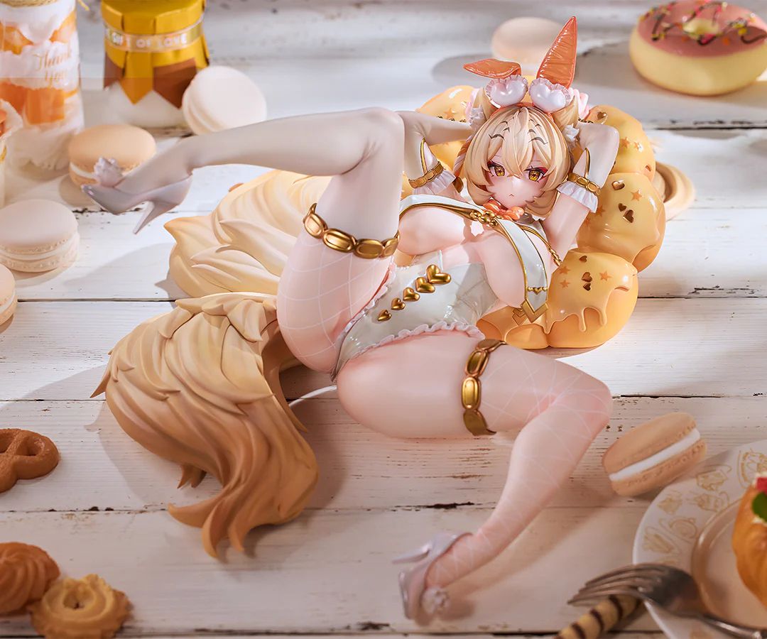 28-05-2025 BINDING - 1/4 狐狸姊妹 白金凜音 ( 原畫: つちの) Y38000 R18 PVC