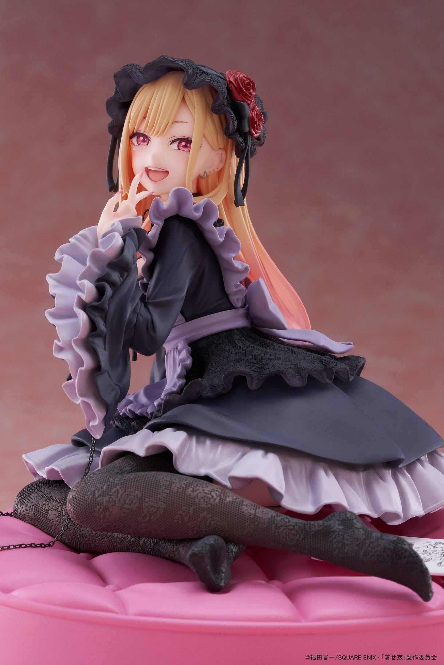 03-02-2025 TAITO - 《戀上換裝娃娃》AMP+ Figure - 喜多川海夢 (COSPLAY 黑江雫 Ver.) Y2300 PVC