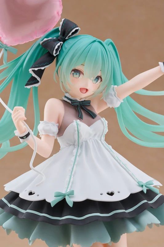 17-06-2025 Taito - 初音未來 AMP+ Figure - 初音未來生日會2025〜生日會造型〜 Y2100 PVC