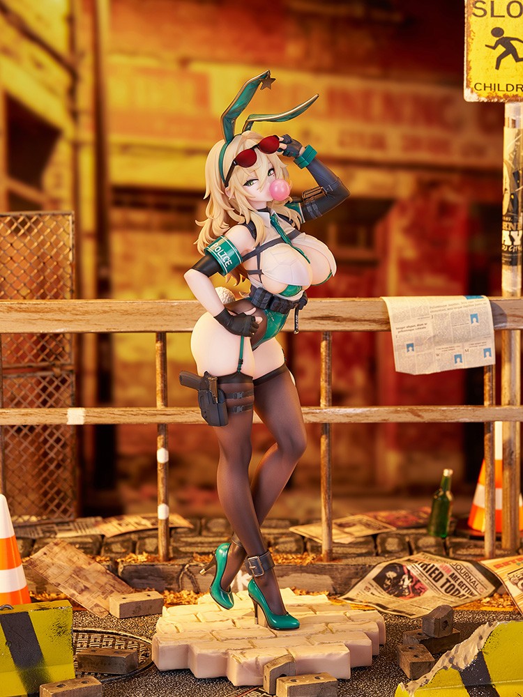 02-09-2026 Luminous Box - 原創角色 1/6 兔女郎警官_01 (原畫 : CheLA77) Y25182 PVC