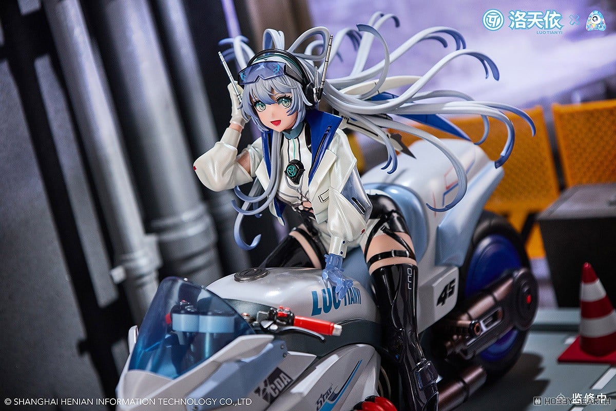 07-01-2026 A･DIMENSION - 1/7《Vsinger》永恆系列 洛天依 復古未來風暴車手Ver. Y27000 PVC