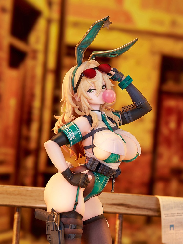 02-09-2026 Luminous Box - 原創角色 1/6 兔女郎警官_01 (原畫 : CheLA77) Y25182 PVC