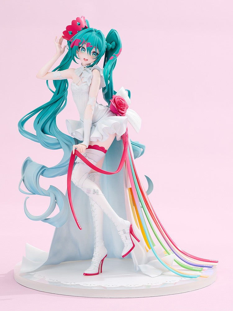 26-08-2026 Good Smile - 1/7 G.S. Collection 賽車未來 15th "Rhapsody" 2010-2025 Y27273 PVC