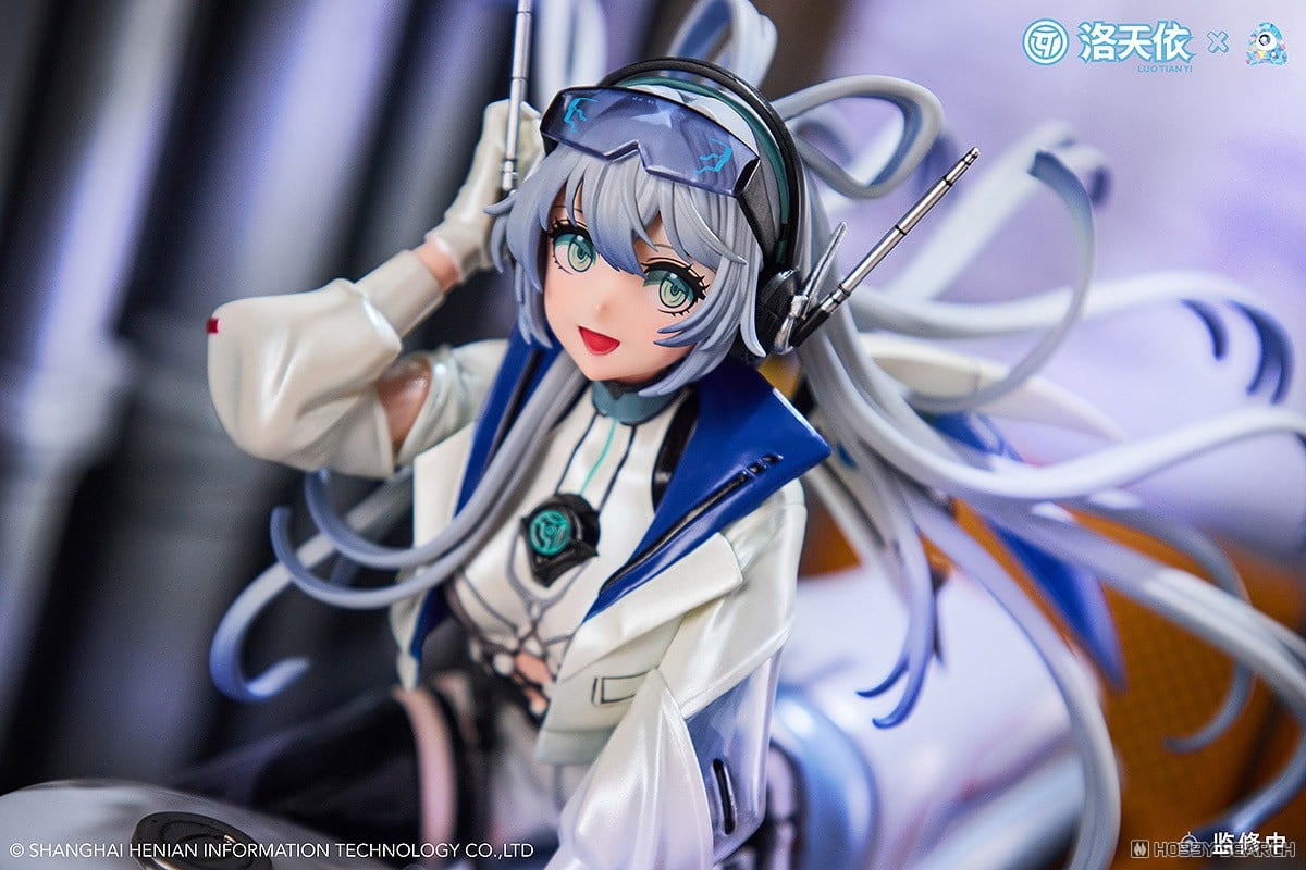 07-01-2026 A･DIMENSION - 1/7《Vsinger》永恆系列 洛天依 復古未來風暴車手Ver. Y27000 PVC