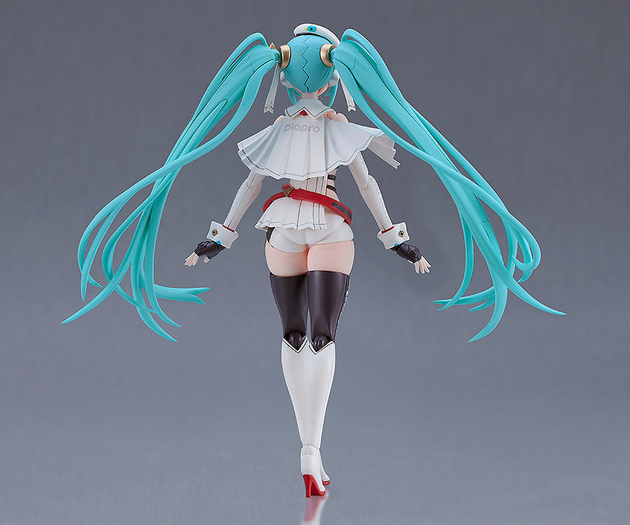 25-06-2025 Good Smile RACING - PLAMATEA《初音未來GT計畫》賽車未來 : 2023 Ver. (再販) Y7545 組裝模型