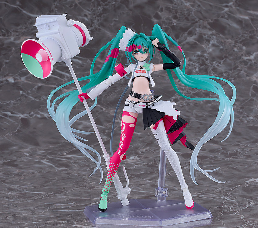 31-12-2025 Good Smile - Figma #SP-174《初音未來GT計畫》賽車未來 2025Ver. Y12545