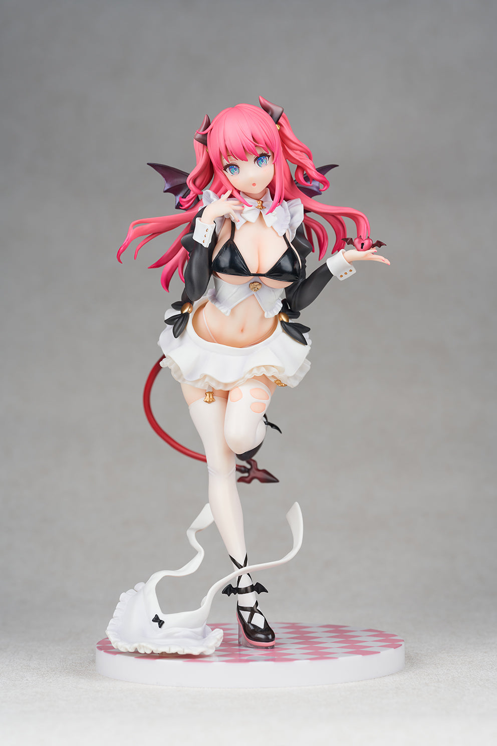 09-04-2025 Shenzhen Mabell Animation - 1/7 惡魔女僕 莉莉婭 ( 原畫 : ミモザ) (再販) Y21000 PVC