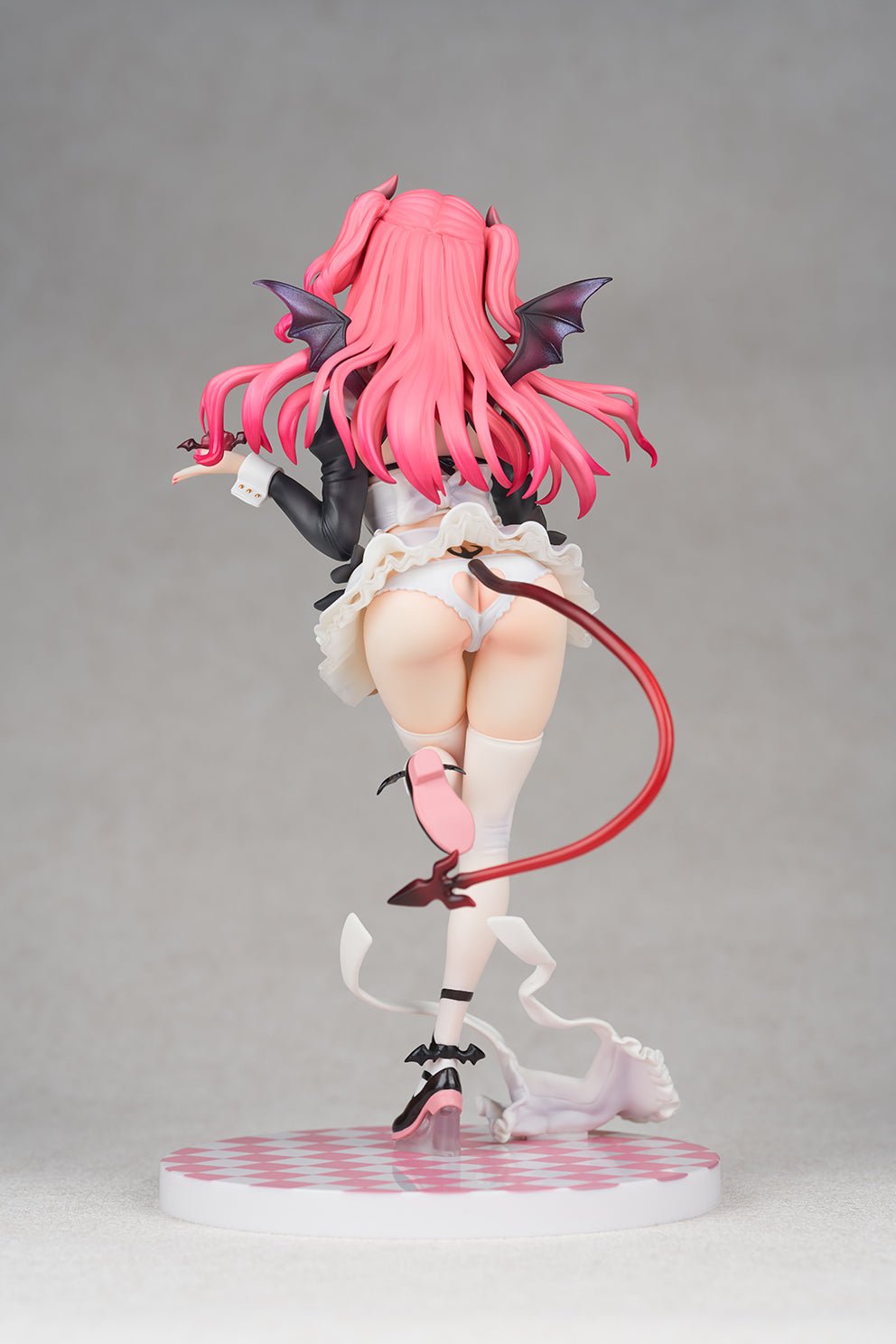 09-04-2025 Shenzhen Mabell Animation - 1/7 惡魔女僕 莉莉婭 ( 原畫 : ミモザ) (再販) Y21000 PVC