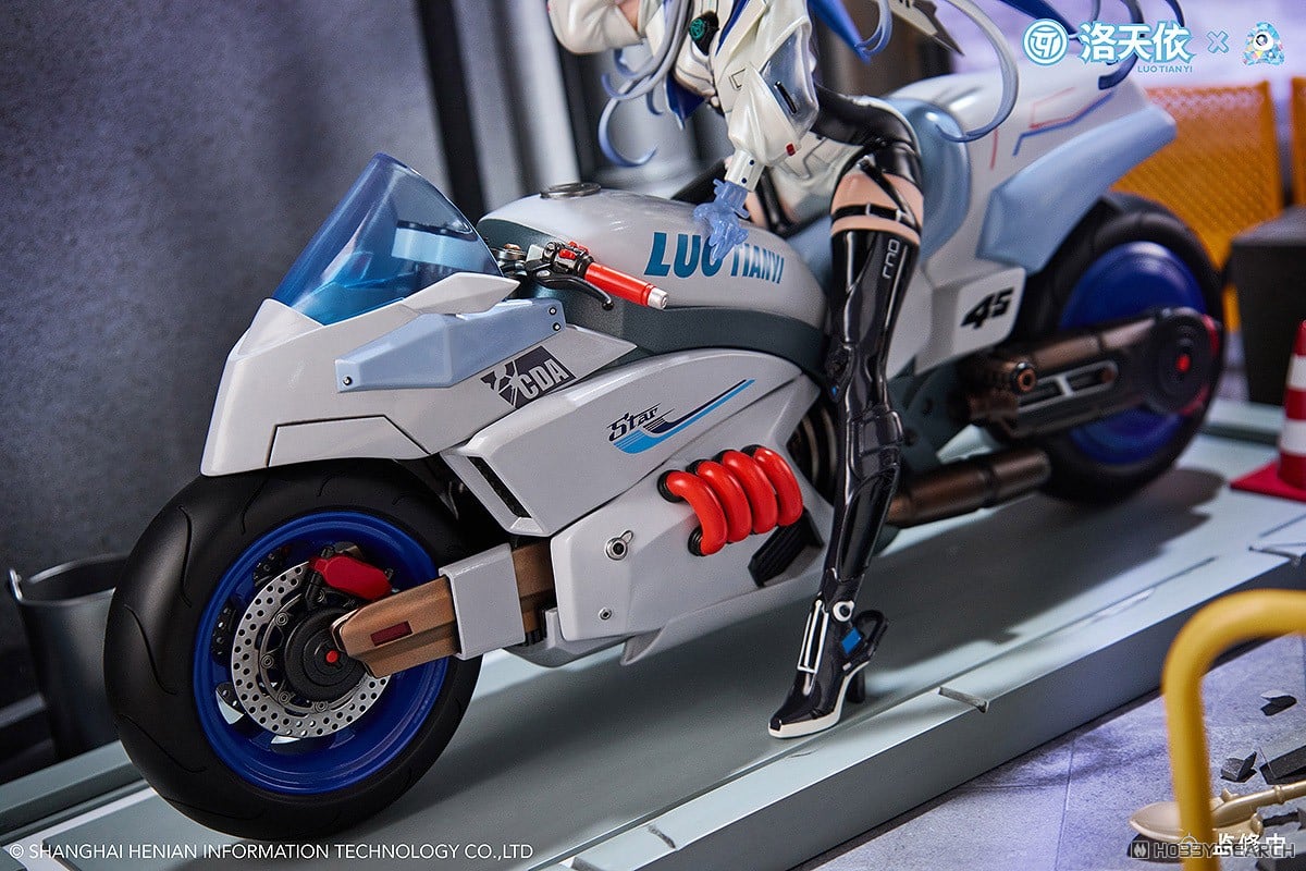 07-01-2026 A･DIMENSION - 1/7《Vsinger》永恆系列 洛天依 復古未來風暴車手Ver. Y27000 PVC