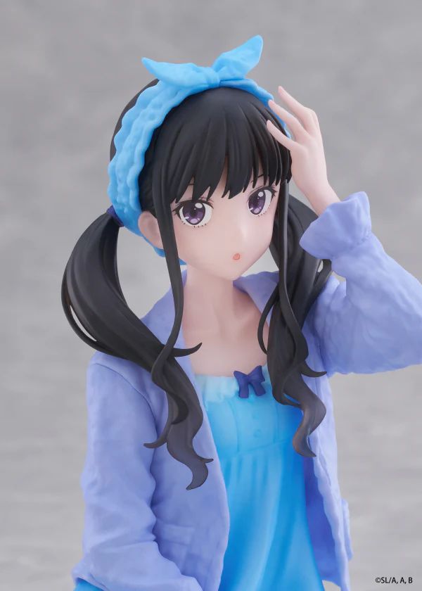 14-04-2025 TAITO - Lycoris Recoil 《Lycoris Recoil 莉可麗絲》Desktop Cute Figure - Takina Inoue 井之上瀧奈(Roomwear Ver.) ~居家服造型~Y2100 PVC
