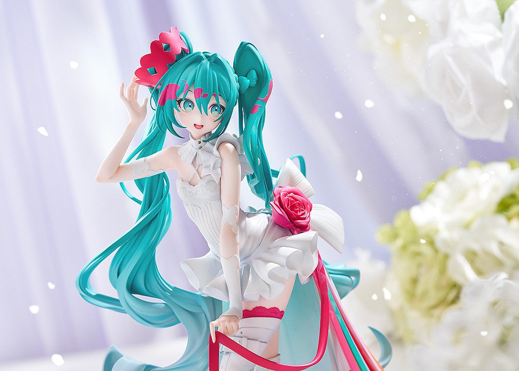 26-08-2026 Good Smile - 1/7 G.S. Collection 賽車未來 15th "Rhapsody" 2010-2025 Y27273 PVC