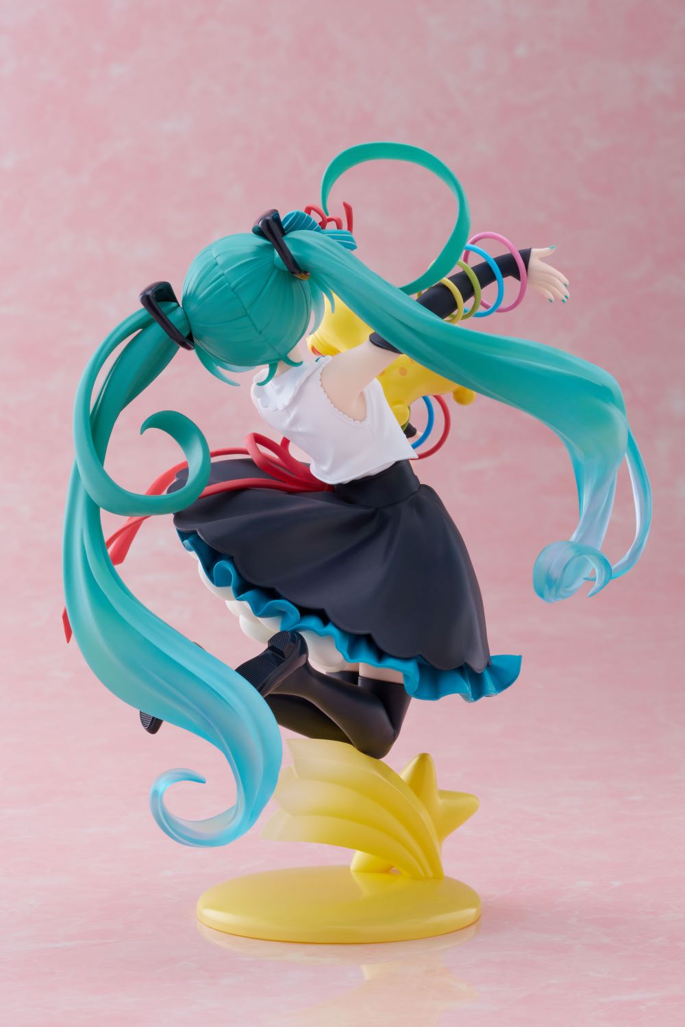 17-12-2024 TAITO - 初音未來x 跳跳馬 AMP+ Figure (39 / Thank You Ver.)(再販) Y2350 PVC