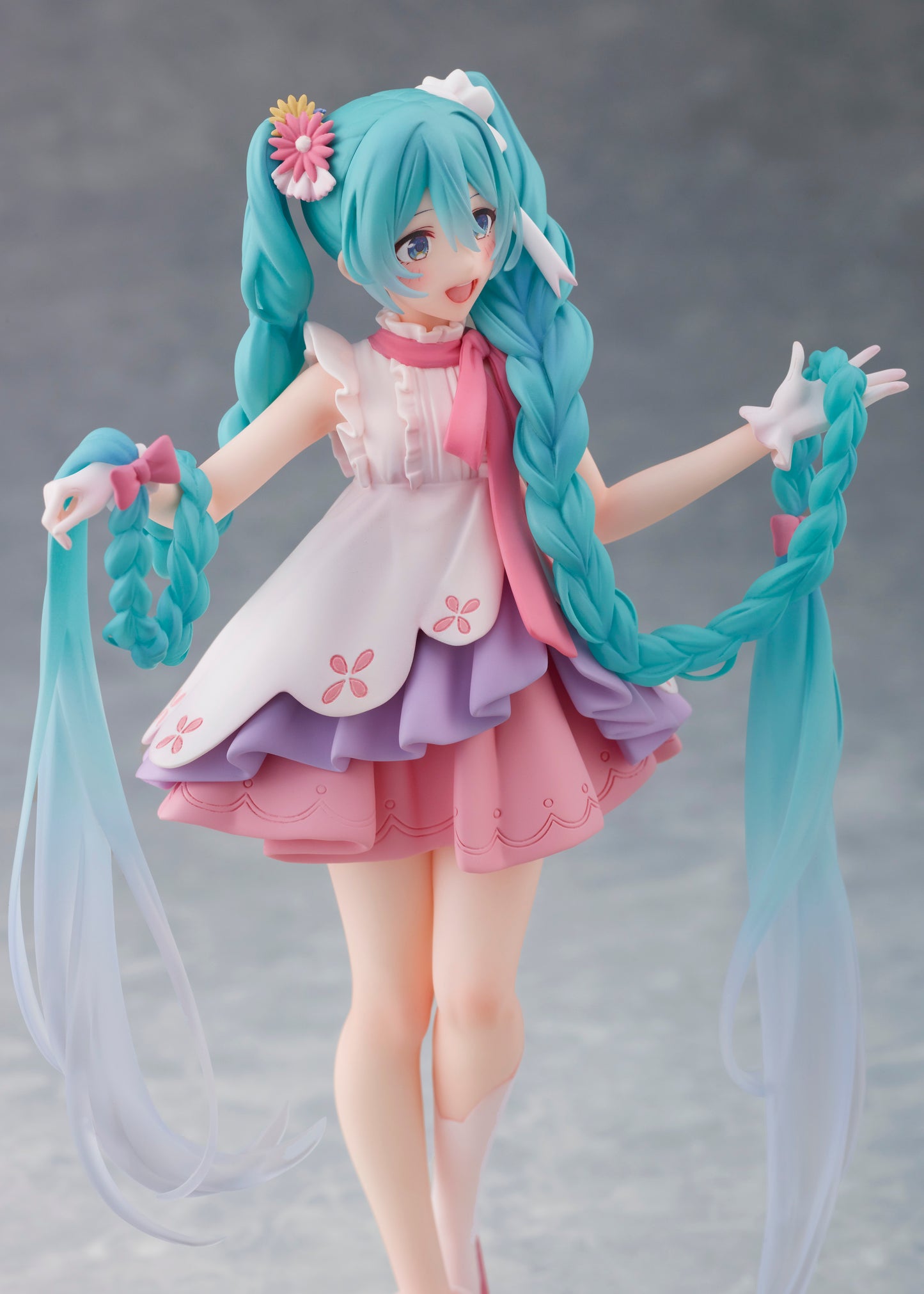 27-01-2025 TAITO - Character Vocal Series 01: Hatsune Miku Wonderland Figure - Rapunzel Y2300 PVC