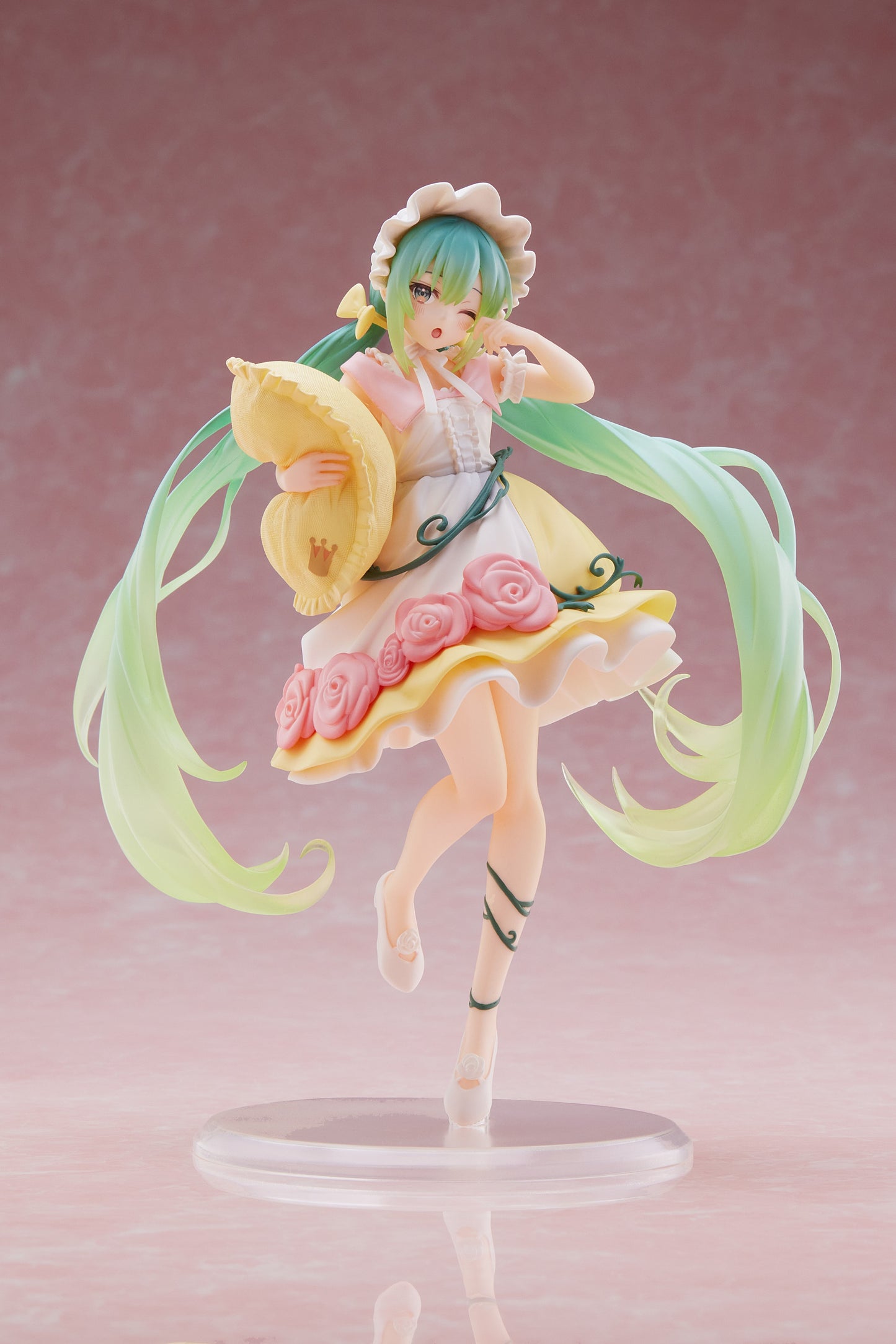 13-05-2025 Taito - 初音未來 Wonderland Figure 睡美人 Y1900 PVC