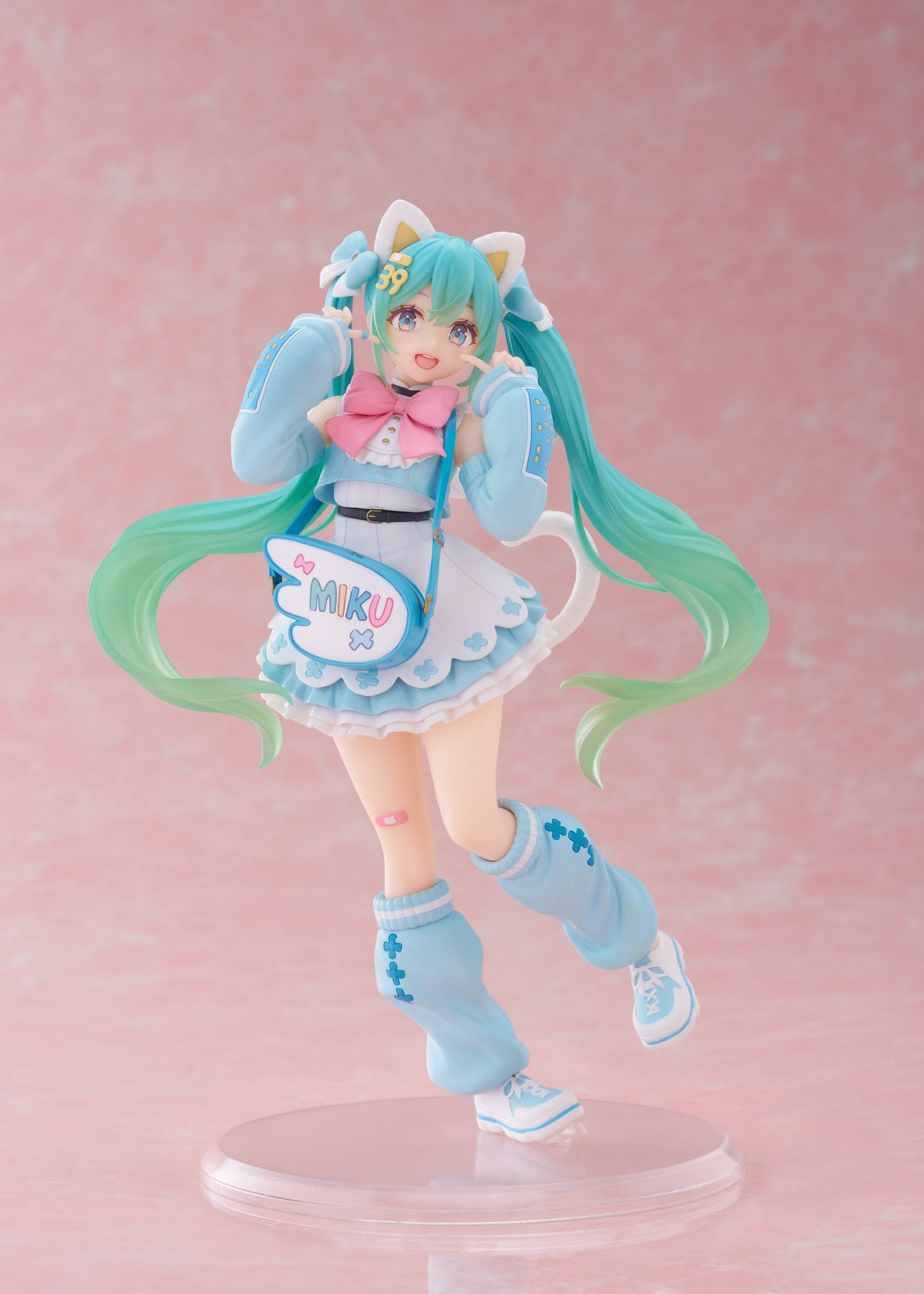 16-09-2025 TAITO - 初音未來 Figure - Fashion (Fancy Ver.) Y2300 PVC