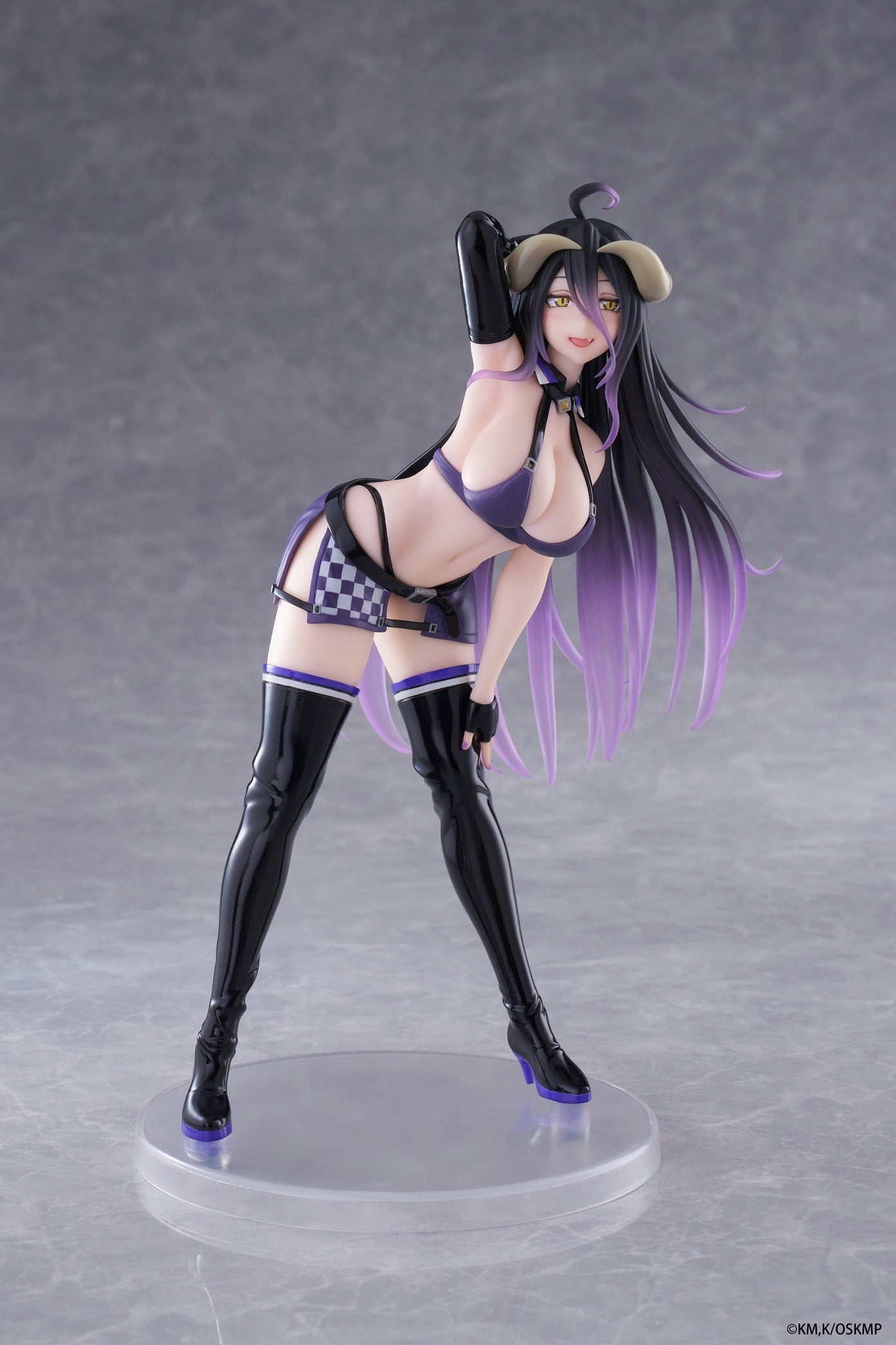 27-01-2026 TAITO - 《OVERLORD》Coreful Figure -雅兒貝德 (賽車女郎 Ver.) Y2550 PVC