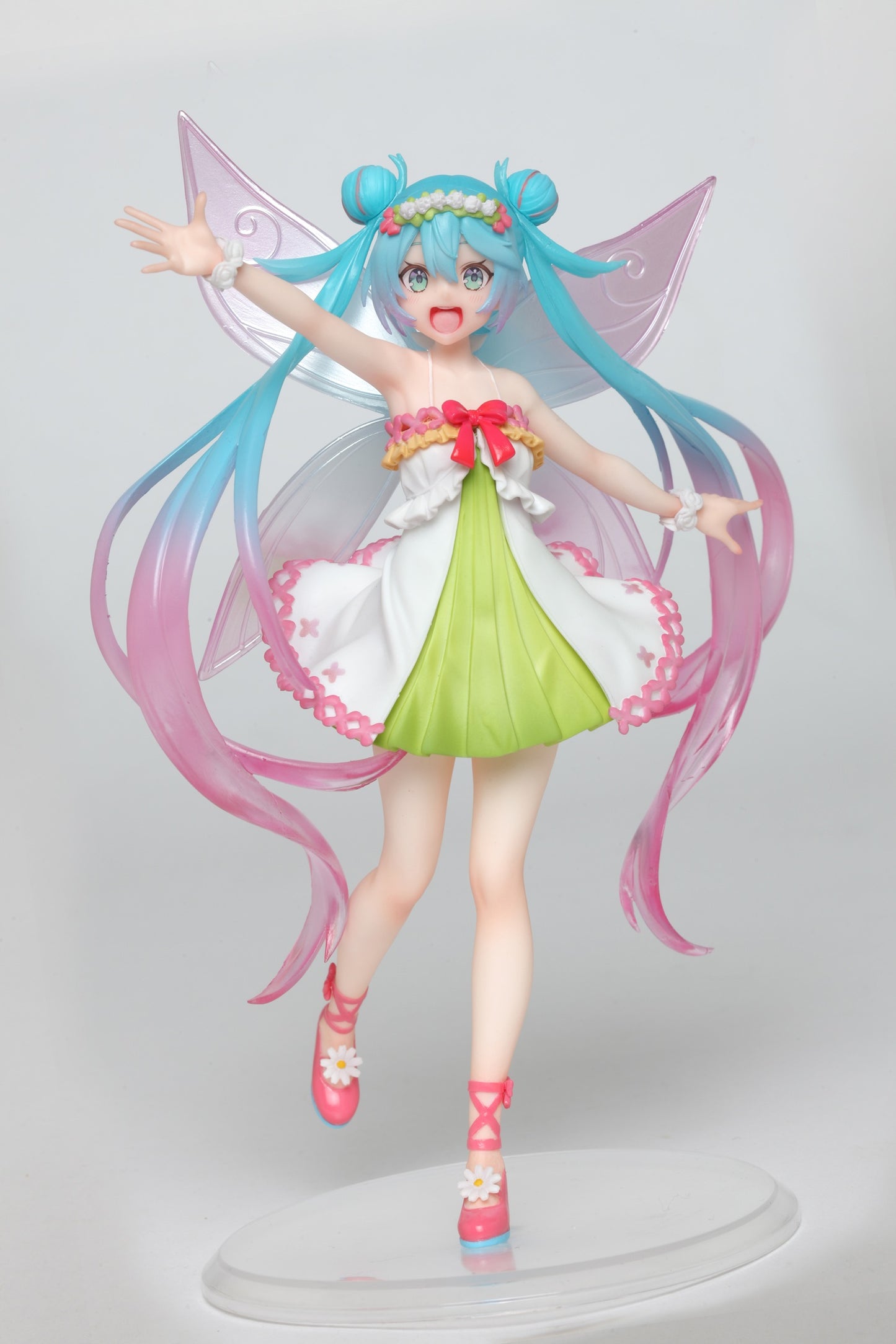 23-12-2025 TAITO - 初音未來 Figure 第三季 春季精靈 Ver. (再販) Y2400 PVC
