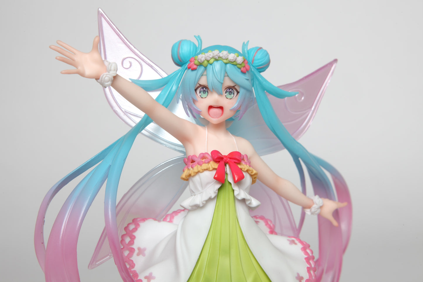 23-12-2025 TAITO - 初音未來 Figure 第三季 春季精靈 Ver. (再販) Y2400 PVC