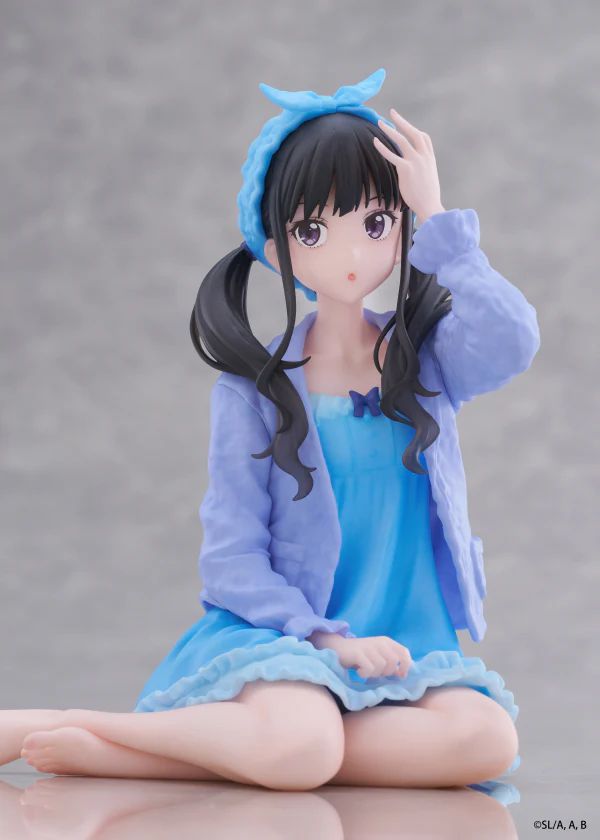14-04-2025 TAITO - Lycoris Recoil 《Lycoris Recoil 莉可麗絲》Desktop Cute Figure - Takina Inoue 井之上瀧奈(Roomwear Ver.) ~居家服造型~Y2100 PVC