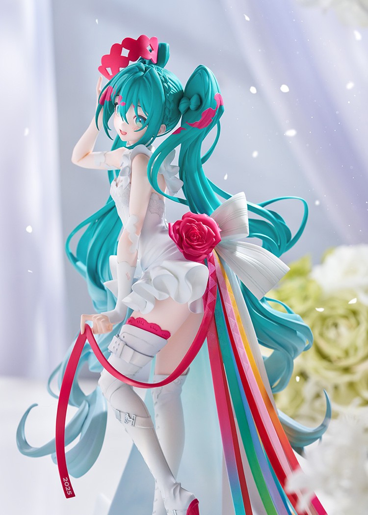 26-08-2026 Good Smile - 1/7 G.S. Collection 賽車未來 15th "Rhapsody" 2010-2025 Y27273 PVC