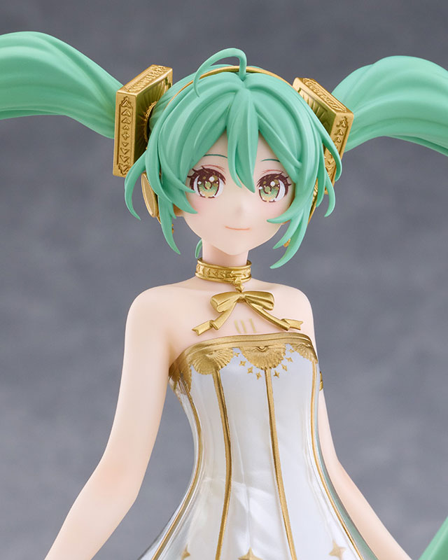04-11-2026 Good Smile - POP UP PARADE 初音未來交響樂 2020Ver. L Size Y8000 PVC